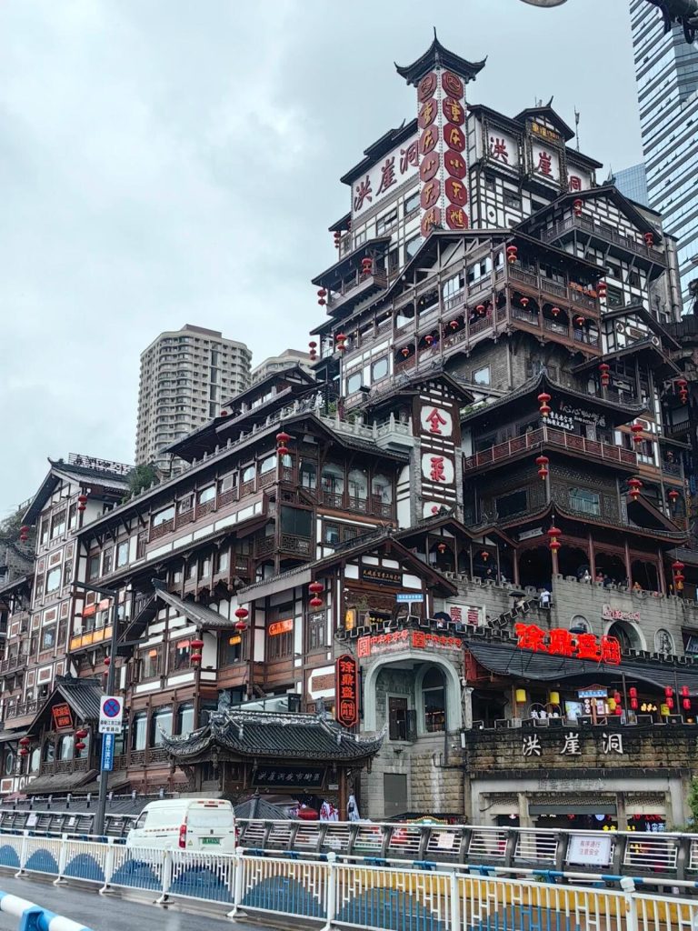 Hongyadong - Daytime