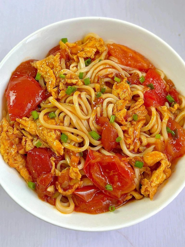 Tomato and Egg Noodles
