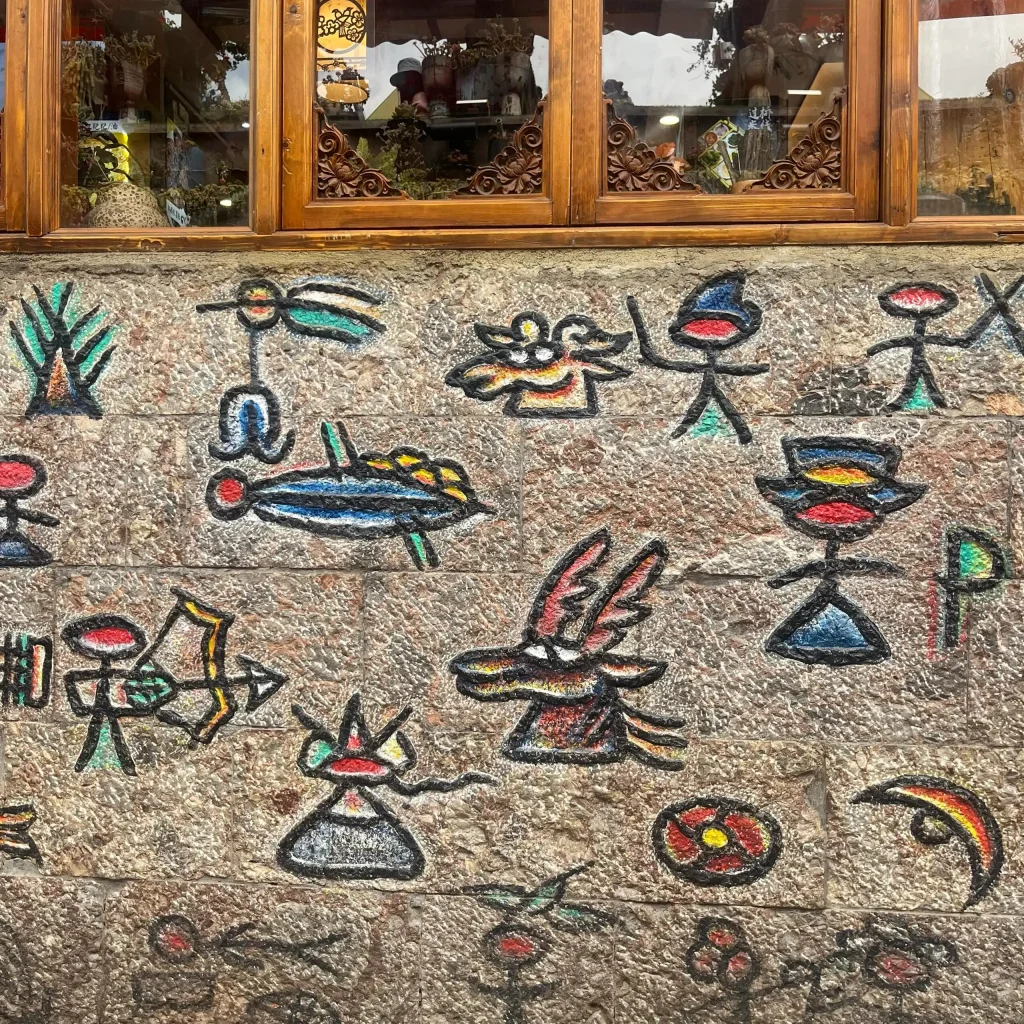 Naxi pictographic script